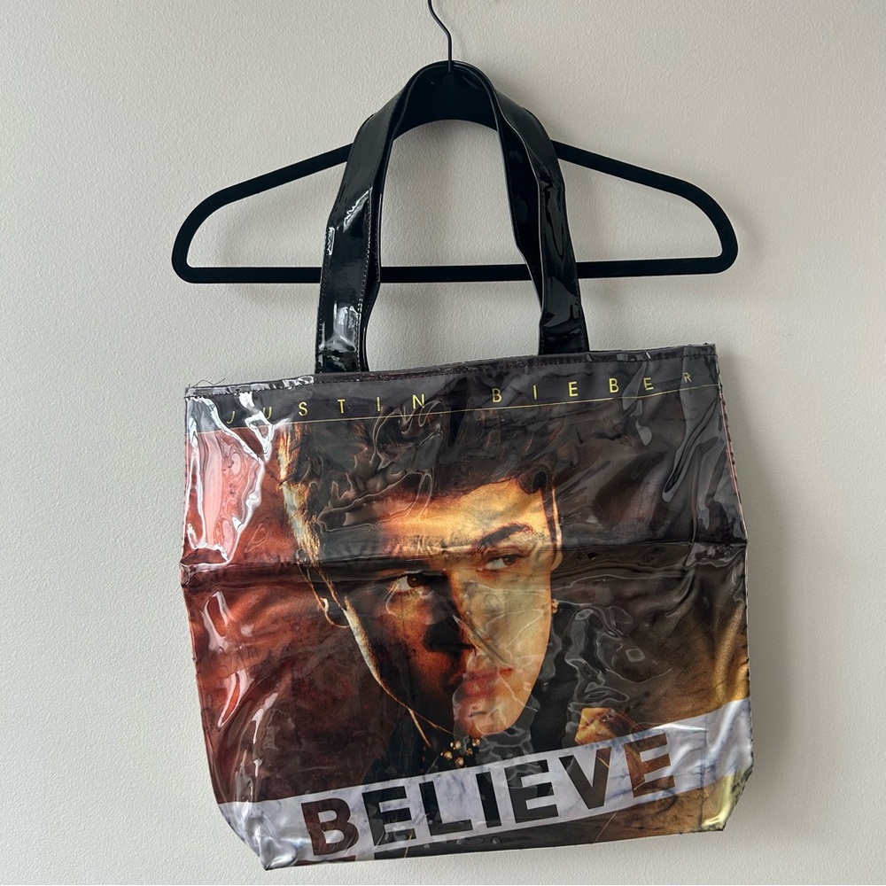 Justin Bieber Believe Tour VIP Kit